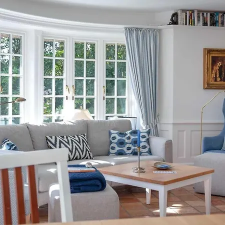 Ferienhaus Inselhus بيت للعطل