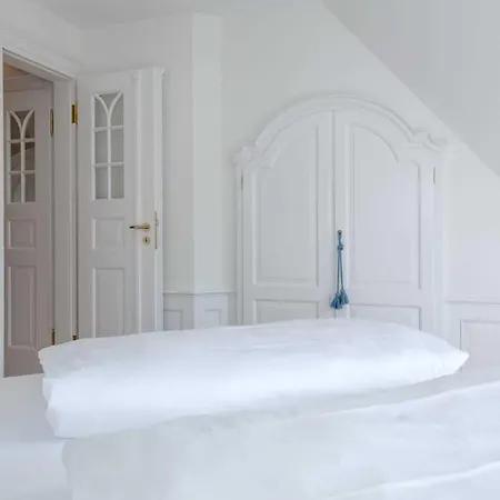 Ferienhaus Inselhus بيت للعطل كامبن